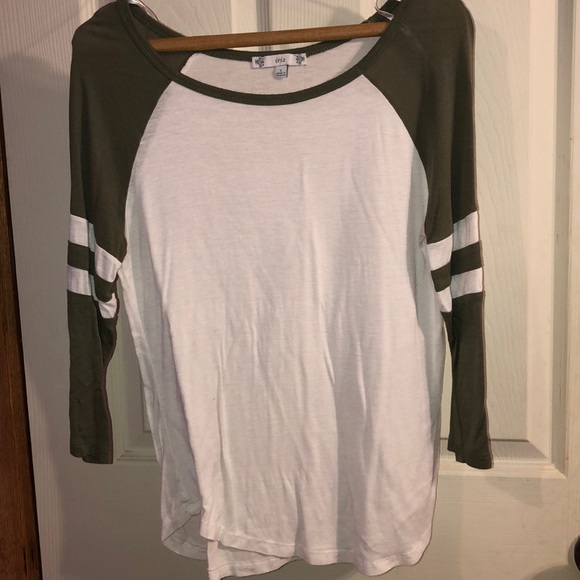 Shirt - Picture 1 of 2